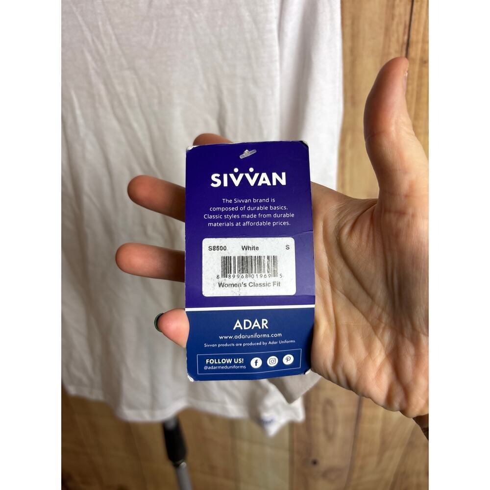 Sivvan Long Sleeved Tshirt Classic Fit White Women's Size S NEW - Picture 3 of 7